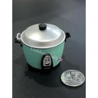 ราคา หม้อข้าวจิ๋วขนาด1:10ของจิ๋วกาชาปองเครื่องครัวจิ๋ว (21148429745)