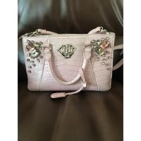 ราคา กระเป๋าสะพาย F FASHION ของแท้ มือสองสภาพดี (419293746)