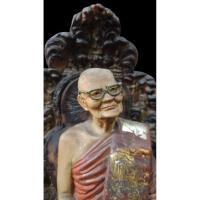ราคา การันตีพระแท้ พระบูชา หลวงปู่แหวน สุจิณโณ ออก วัดดอยแม่ปั๋ง งานเก่าเนื้อเรซิ่น สภาพสวย แว่นตาอยู่ครบหน้าตัก 4.5 นิ้ว (27094102091)