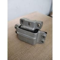 ราคา VW Volkswagen SCIROCCO 1.4T 2011 JETTA 1.4T 2014 เครื่องยนต์ MOUNTING BRACKET Golf Touran Scirocco (51305314749)