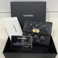 ราคา Used like new Chanel Boy Trifold Wallet Holo29 (19152264466)