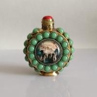 ราคา ขวดยานัตถุ์ทาสีสองด้านเรืองแสงโบราณ ขนาดประมาณ: 79มม.*66มม.*39มม. ขวดยานัตถุ์ (54105319990)