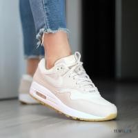 ราคา รองเท้าผ้าใบผู้หญิง Nike รุ่น Nike Wmns Air Max 1 ของแท้ !!!! (1955241471)