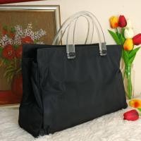 ราคา ♦️Prada vintage Tessuto tote Bag Italy หูจับพลาสติกแข็งใส (9354624155)