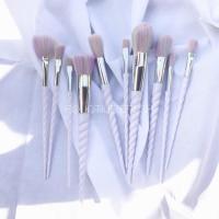 ราคา แปรงแต่งหน้ายูนิคอร์น (2025783205)