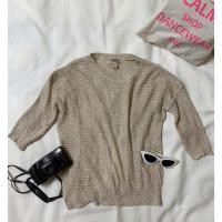 ราคา เสื้อแขนยาวไหมพรมสีน้ำตาลอ่อนแหวกหลัง แบรนด์ Forever21 ไซส์ S-M -0206 (4412377876)