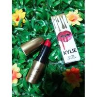 ราคา Kylie matte lipstick (723143222)