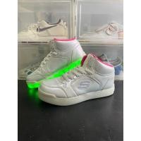 ราคา รองเท้ามือสอง สเกตเชอร์(ไฟติดข้างเดียว) size38 (51307023438)