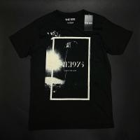 ราคา เสื้อยืดวงอย่างเป็นทางการ 1975 - ดนตรีสําหรับรถยนต์ (49702195496)