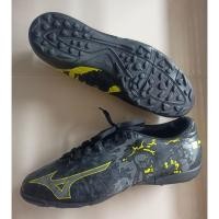 ราคา Mizuno รองเท้าเตะบอล ร้อยปุ่ม ยาว 28cm EU43 มือสอง ของแท้ 100% (52550253851)