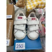 ราคา รองเท้าเด็ก Adidas Stan Smith size UK 5k (~13.5cm) (53300688679)