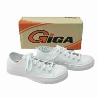 ราคา GiGa รุ่น V127 รองเท้าผ้าใบผูกเชือกสีขาว (21027757629)