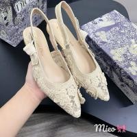 ราคา รองเท้าแตะลูกไม้ลายดอกไม้ Fullbox (43076411119)
