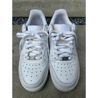 ราคา ส่งไวรองเท้า Nike WMS AIR FORCE 1 ‘07 ไซส์ 37.5 ของแท้ (มือสอง/สภาพดี) (41922975771)