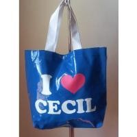 ราคา กระเป๋าหนังแก้วเคลือบ pvc I ❤️ CECIL ของ CECIL Mc BEE หิ้วถือได้ ขนาด 12 × 10 นิ้ว (29352001711)