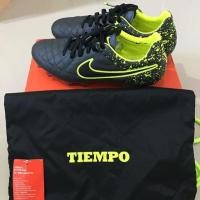 ราคา Nike Tiempo Legend V FG (232108947)
