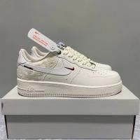 ราคา A af1 ปีเสือจํากัดเย็บปักถักร้อย Nike Air Force 1 Pegasus Pack Nike Air Force รองเท้าผ้าใบ IQ1119-011 Beige สไตล์จีน Pegasus เมฆมงคลสไตล์จีน Zodiac ปี All-Match ปีใหม่ Low-Top กีฬา Leisure ผู้ชายผู้หญ