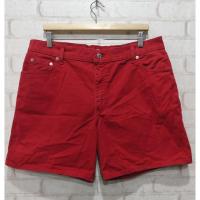 ราคา (X26) Levi’s Classic Fit Jeans Shorts Red ของแท้มือสอง เอว 38" สะโพก 43" ยาว 17.5" ปลายขา 12" (41111483407)