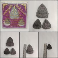 ราคา พระผงหลวงปู่ทวด รุ่นนั่งเรือสำเภาเงิน สำเภาทอง ปี 2536 (เนื้อผง) ณ วัดช้างไห้ จ.ปัตตานี (29760440869)