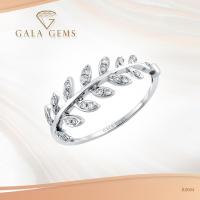 ราคา Gala Gems แหวนใบมะกอก เพชรแท้ ตัวเรือน 10K Yellow Gold ประดับด้วยเพชรเบลเยี่ยมแท้ Olive Leaf Diamond Ring รหัส R0004 (7671132363)