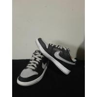 ราคา รองเท้าผ้าใบ Nike SB dunk low ไซส์ 38 พื้นรองเท้า 24 cm preloved/มือสอง/มือสอง (45753210124)