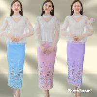 ราคา ชุดไทยจิตรลดา(รุ่นใหม่ดาวิกา)ชุดset 2ชิ้นเสื้อลูกไม้+ผ้าถุงสำเร็จทรงจิตรดาผ้าไหมญี่ปุ่นลายไทย ชุดทำงาน ชุดทำบุญสวยๆ (19121729973)