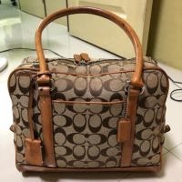ราคา (ของแท้%) กระเป๋า Coach มือสองของแท้ 100% สินค้ามือสองสภาพดีสะอาดสวยพร้อมใช้งาน (4314853526)
