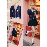 ราคา เสื้อคาดิแกน แบรนด์ Axesfemme X Hello kitty มือ 1 ของใหม่ สีกรมปักคิดตตี้ และเชอรรี่ แบรนด์ญี่ปุ่น แท้ (48405408565)