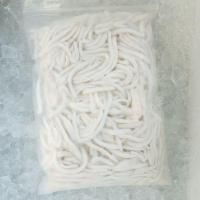 ราคา เนื้อมะพร้าวน้ำหอม หั่นเส้น ชั้นครึ่ง-1.7 ชั้น 1 kg. (17886725286)