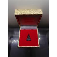 ราคา พระหลวงพ่อพระพุทธโสธร รุ่นชนะภัย-ชัยชนะ เนื้อนวะโลหะ มหาพิธีพุทธาภิเษก ณ พระอุโบสถ วัดโสธรวรารามวรวิหาร ปี2551 กล่องเดิม (41401980466)