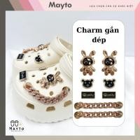 ราคา ชุดสติ๊กเกอร์ 8 ชิ้น เครื่องราง 3 มิติ ธีมหมีนักบินอวกาศ พลาสติกแข็งติดรองเท้าแตะ เมย์โท จระเข้ เจบี-311 (47652447168)