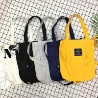 ราคา Living Traveling Share กระเป๋าผ้าแคนวาส 3 ช่องสะดวก (29838749885)