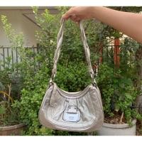 ราคา กระเป๋า guess มือสอง ไม่มีตำหนิ (2073148039)
