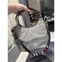 ราคา กระเป๋าสะพายไหล่ Kipling Aliana สีเทา โลโก้เทา (55556792026)