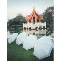ราคา ร่มยาว18นิ้วและ22นิ้ว ร่มผ้าไทเวกดูปองค์ ขอบลูกไม้ระบายกุ๊นลูกไม้วินเทจ งานแต่งงานบวชกันฝนกันแดดกันรังสีUVสีขาว (5577335627)