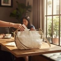ราคา Coach แท้ หนังแท้มือสองสภาพใหม่ค่ะ (54257093813)