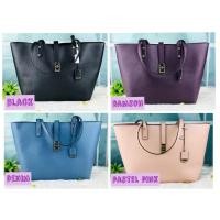 ราคา MK แท้ ✔️ พร้อมส่ง กระเป๋าสะพายทรง Tote ใบใหญ่ | Michael Kors Karson Large Carryall Tote (2837163655)