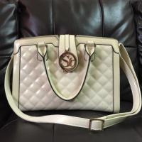 ราคา used ST.JAMES แท้!! หนังแก้วสีครีม ขนาด12นิ้ว ปรับสายได้จ้า (259598525)