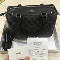 ราคา Coachหมอน9นิ้วมือ2สภาพดีมาก (4540814645)