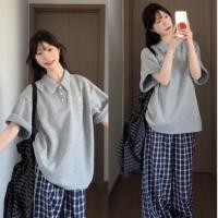 ราคา เสื้อยืดโปโลสีเทาสีเทาผู้หญิงแฟชั่นทรงหลวมฤดูร้อนเสื้อยืดทักทายคุณภาพสูง (29986573181)