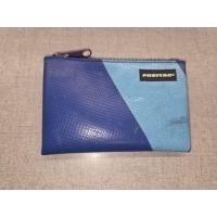 ราคา freitag blair สีฟ้า มือสอง (56904106156)