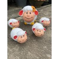 ราคา ตุ๊กตาแกะแต่งสวนมี5ตัว (3863503516)