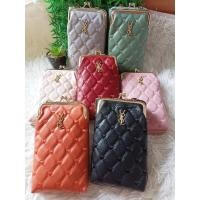 ราคา กระเป๋าสตางค์ใบยาว มีสายสะพายยาวให้ (17539912458)