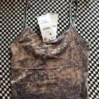 ราคา เสื้อสายเดี่ยวกำมะหยี่สีเงิน Bershka size xs (2057123017)