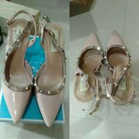 ราคา รองเท้าส้นสูงหนังแก้วvalentino (9813738614)