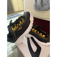 ราคา ส่งต่อ ผ้าใบ fila แท้ พร้อมกล่อง ไซส์ 36 (28551591771)