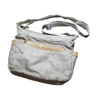 ราคา Gianni Valentino Shoulder Bag กว้าง 13 นิ้ว สูง 9 นิ้ว สีเบจ (42369029967)