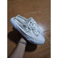 ราคา FILA สีขาวล้วน ไซร้ 44.5/28 มือสองของแท้ (46757440939)