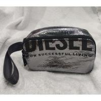 ราคา กระเป๋าคล้องมือ DIESEL แท้ มือสอง สีเงิน รุ่นลิมิเต็ด 7x3x4" (54007678279)