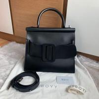 ราคา Like new Boyy karl 28 สีดำ ปี18 สภาพดีค่ะ ขอบมุมสวย ภายในสะอาด ตัวหนังยังดีเลย หนังทรงแข็ง (2785111552)
